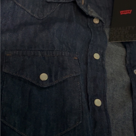 Levi’s Jean button down shirt with tags - Picture 9 of 16